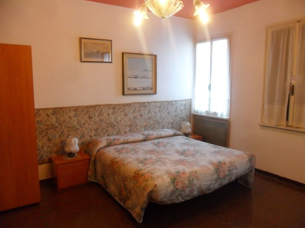 Hotel Locanda Ca' Foscari Benátky Exteriér fotografie